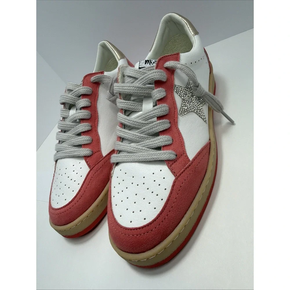 Mimi Women's Avery Leather Sneaker White/Salmon Pink with Sparkly Star Size 9